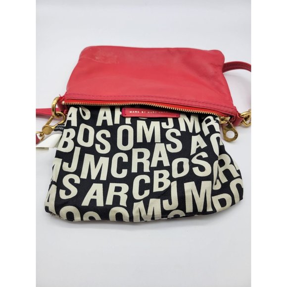 Marc By Marc Jacobs Gold Turnlock Crossbody Bag - Picture 10 of 12